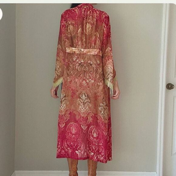 1990’s burgundy printed fridge front tie robe with matching nightgown - Picture 4 of 13